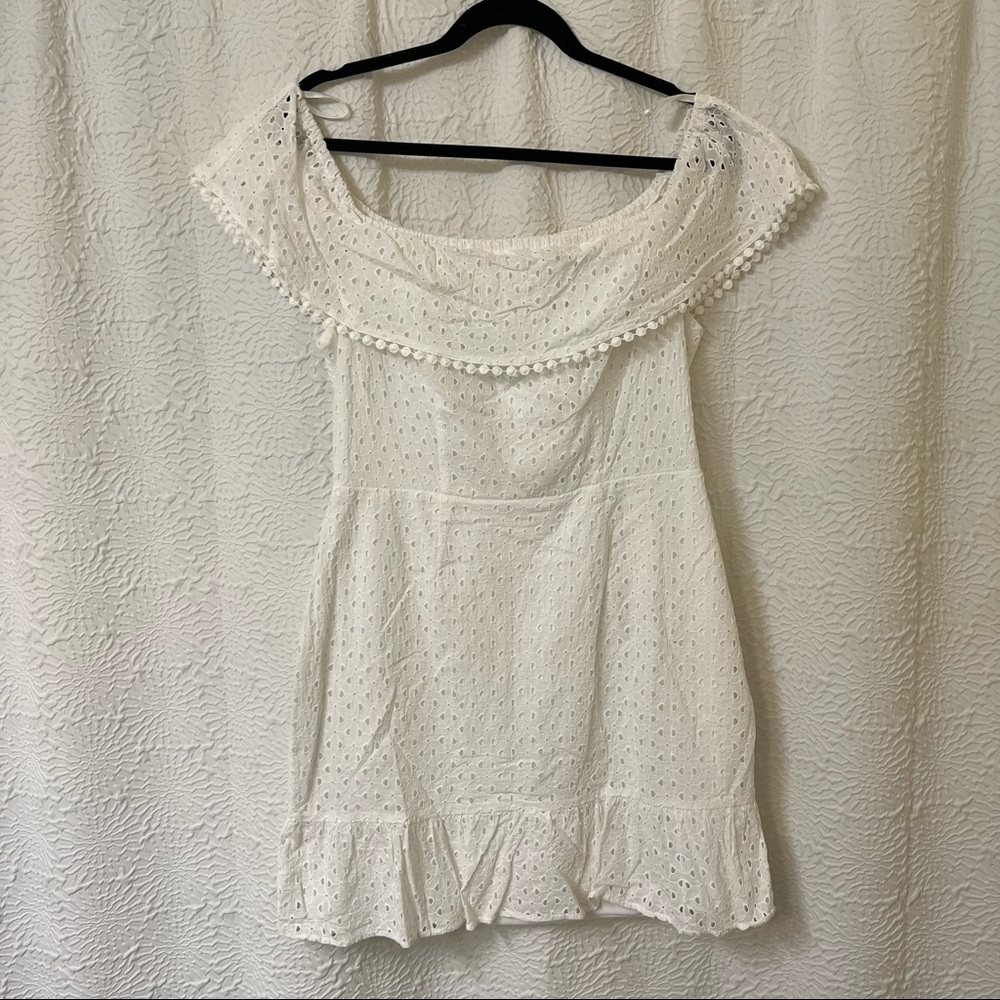 Jodi Kristopher White Eyelet Off the Shoulder Dress